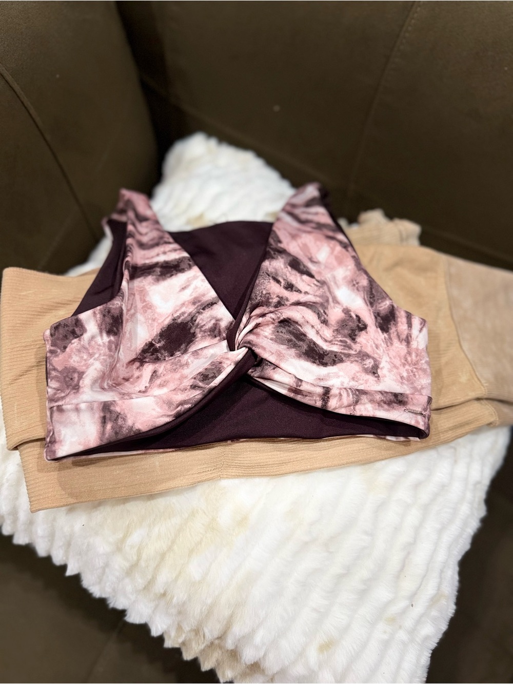Women's Twist-Front Athletic SET